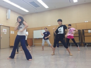 ダンスB.jpg